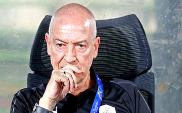 ترفندِ برتری السد فاش شد؛ فریرا با چوب پنبه استقلال را برد! + عکس