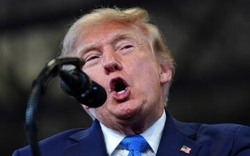 انتقاد سیاستمدار آلمانی از ترامپ به عنوان نماد امپراتوری شرارت