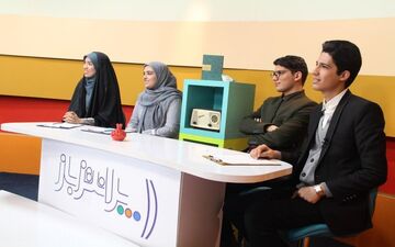 برنامه "پرانتز باز"،هر هفته جمعه ها ساعت ۱۶ روی آنتن شبکه امید می رود