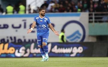 مرادمند: دیگر از استقلال جدا نمی‌شوم؛ استقلال در دوراهی
