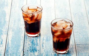 رازهای پنهان نوشابه رژیمی که نمی‌دانید!