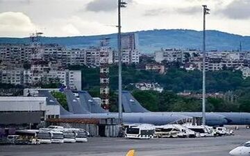 موافقت بلغارستان با استقرار ۸ هواپیمای سوخت‌رسان آمریکا