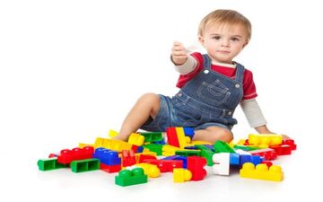ترفندهایی جالب و کم‌هزینه برای ساخت اسباب‌بازی‌ در خانه +فیلم 