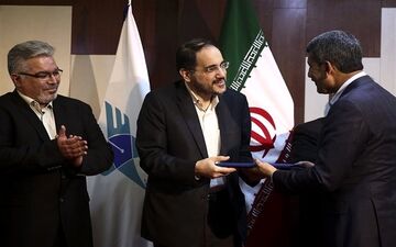 سرپرست دانشگاه علوم پزشکی آزاد اسلامی تهران معارفه شد