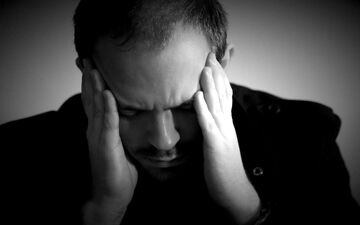 اگر مشکل روانی داشتیم به رئیسمان بگوییم؟
