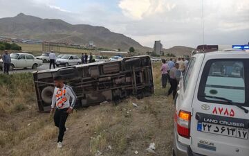ترخیص ۸ مصدوم حادثه مینی‌بوس ارومیه-سلماس؛ یک نفر تحت درمان