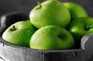 قبل از خواب سیب بخوریم یا خیر؟