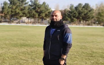 بختیاری‌زاده از هدایت استقلال استعفاء داد!+عکس
