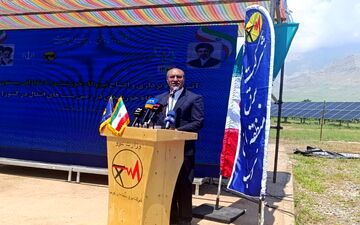 توسعه انرژی‌های تجدیدپذیر راه مهار ناترازی انرژی است/ استفاده ۳۰ دستگاه دولتی از انرژی خورشیدی