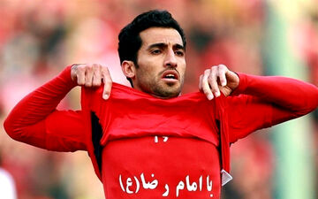 مهاجم پرسپولیس دربی 85 را از دست داد