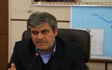 تاجگردون:دولت حذف ارز یارانه ای را قبول نکرد/در تخصیص ارز ۴۲۰۰ تومانی فساد اتفاق می افتد
