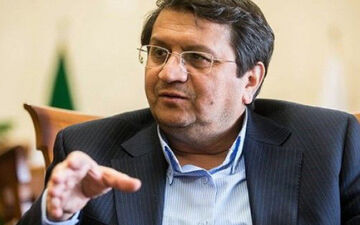 همتی: بازار سرمایه امکان خوبی برای بهبود شرایط تامین مالی فراهم کرده است