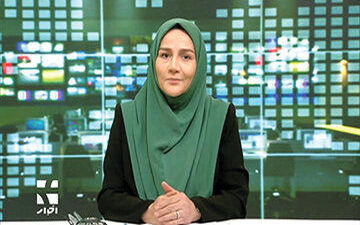 خواندن آواز کار دست خانم گوینده داد