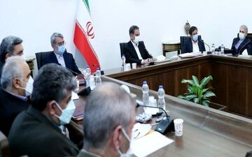 جهانگیری: نظام بانکی با فروش اوراق مشارکت، شبکه حمل‌ونقل کلانشهرها را توسعه دهد