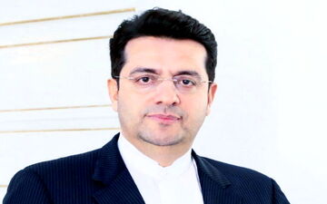 وزارت امور خارجه : گلایه مندی ظریف از زنگنه بی اساس است