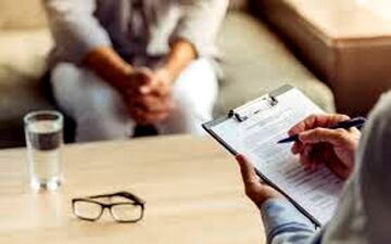 تاثیر میزان تحصیلات مادر بر کاهش افسردگی نوجوانان