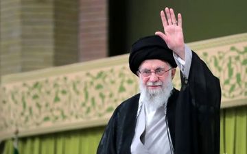 ویدئو / واکنش مرضیه وحید دستجردی به شایعات: «۱۱ نوه رهبر شهید در تهران متولد شده‌اند»
