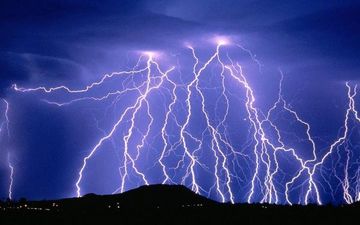 مرگ مرد جوان بر اثر صاعقه در مهران