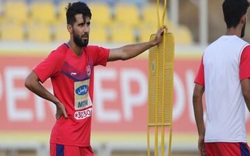التیماتوم ستاره پرسپولیس به مدیران باشگاه:  تا نیم فصل صبر می‌کنم