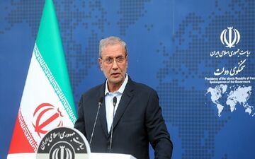 سخنگوی دولت:موافق حضور بانوان در ورزشگاه‌ها هستیم