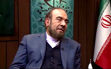 ماجرای برخورد وزیر اسبق کشور با بازجوی خود در ساواک پس از پیروزی انقلاب اسلامی +فیلم