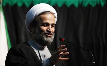 قرض بگیرید ولی از سفر اربعین جا نمانید +فیلم 