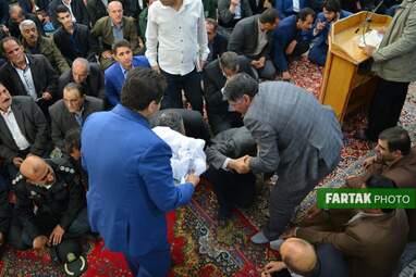 تصاویر دیدنی از مراسم خون صلح در کوهدشت لرستان