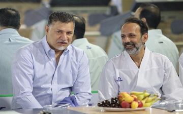 قول جایزه علی دایی به ملی‌پوشان کاراته 