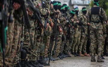 القسام شهادت رهبر انقلاب را تسلیت گفت