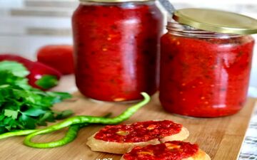 طرز تهیه سس فلفل تند ترکی|سس فلفل خودت درست کن!