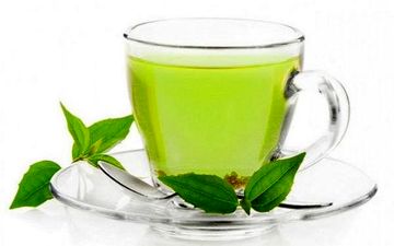 جلوگیری از ابتلای سلول‌ها به ویروس با چای سبز و آب انار