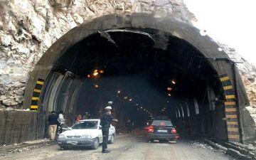 دستور روحانی برای آغاز رفت و آمد آزمایشی از بزرگراه تهران -شمال
