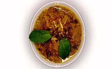 طرز تهیه یک آش خوشمزه رو از ما یاد بگیرید| آش گوشت بوشهری  عالیه!
