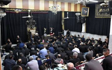 ‍ 
مراسم یادبود شهدای آتش‌نشان در کرمانشاه برگزار شد


