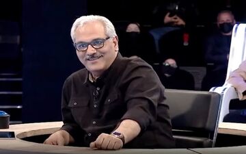 حرکت چندش آور مهران مدیری در برنامه / زنده زنده مگس خورد !! + ویدئو