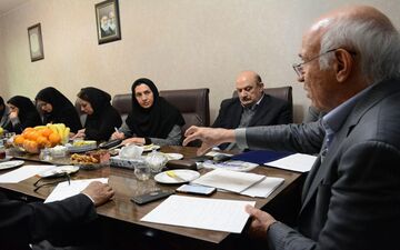 نشست خبری به مناسبت سالروز استقلال  کانون‌های وکلا  و روز وکیل مدافع در کرمانشاه 