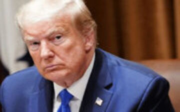 صحنه ای دیدنی از قهر کردن ترامپ