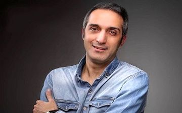 شعرخوانی غیراخلاقی امیرمهدی ژوله در هند +فیلم 