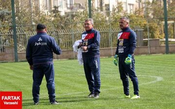 خبر بد برای سرخ پوشان/ محرومیت 3 جلسه ای درانتظار مربی پرسپولیس