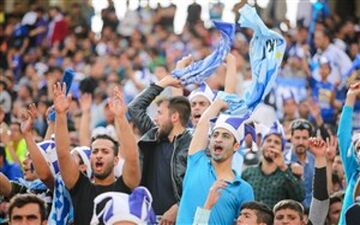  دختران استقلالی اجازه ورود به استادیوم را پیدا نکردند