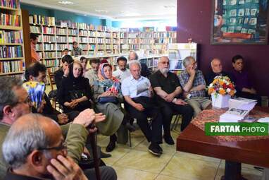 جشن امضا و رونمایی کتاب "بازی و مگی"وچند داستان دیگر... اثر محمد حسن شایانی به روایت تصویر