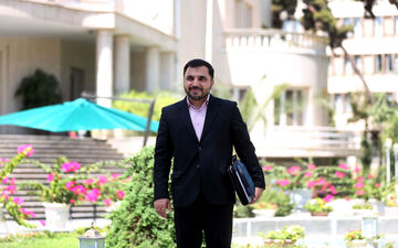 منتظر اینترنت ماهواره‌ای ملی باشید
