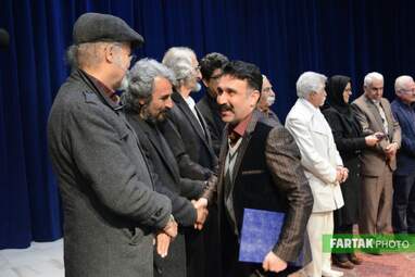 برگزاری عصر شعر و موسیقی بهار در تالار وحدت و تجلیل از روسای انجمن‌های ادبی 