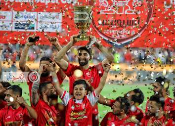 جشن اهدای جام قهرمانی سوپر جام به پرسپولیس