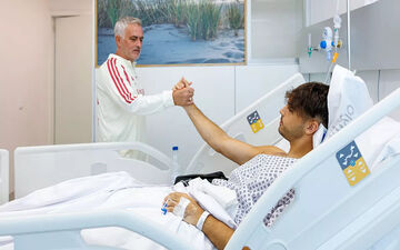 خشم رائول آسنسیو از کادر پزشکی پس از عمل جراحی