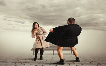 اختلال نمایشگری جنسی یا عورت نمایی چیست؟
