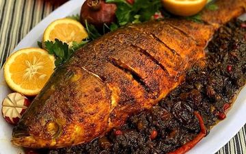 طرز تهیه  ماهی شکم پر گیلانی| این مدل ماهی واقعا خوش خوراکه