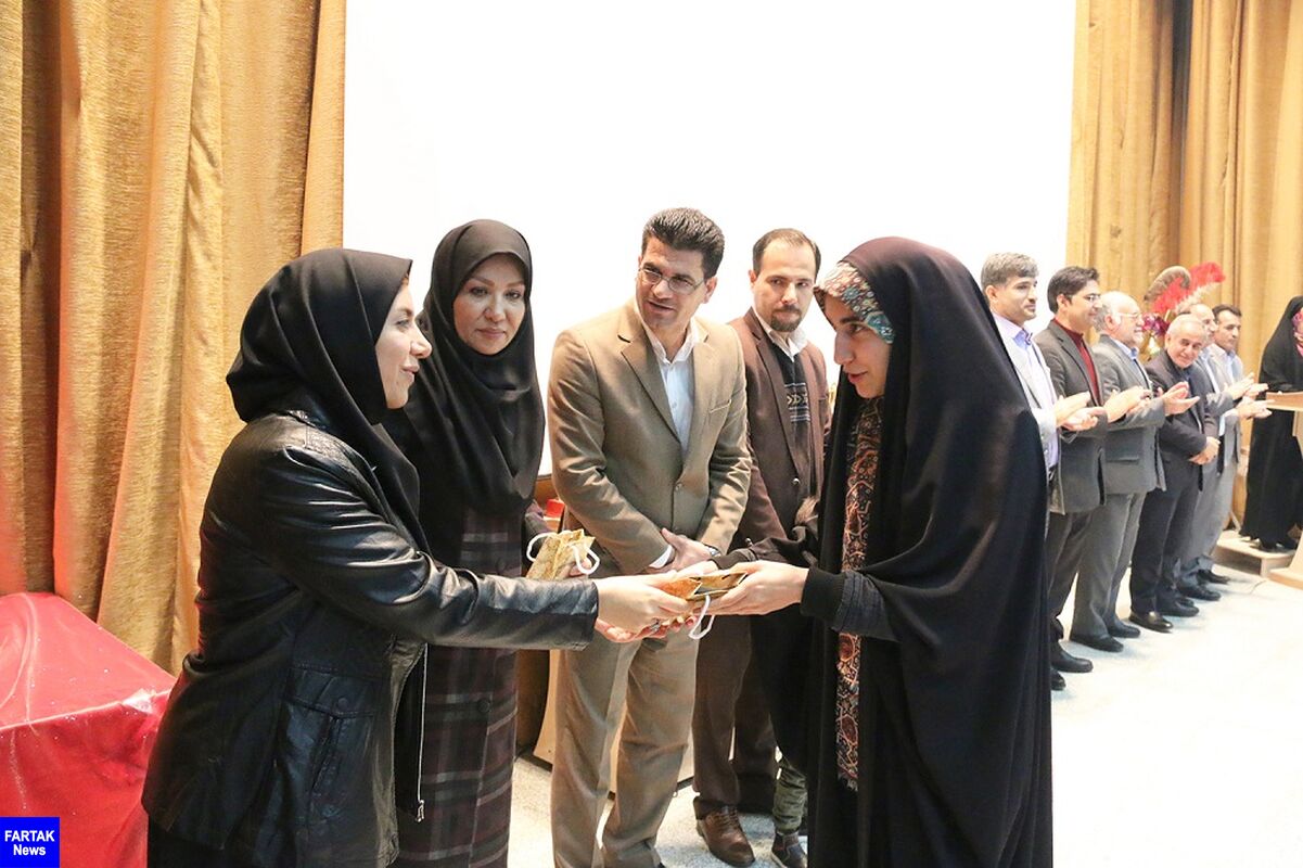 مراسم تجلیل از قهرمانان و مقام‌آوران ورزشی دانشگاه رازی + تصاویر
