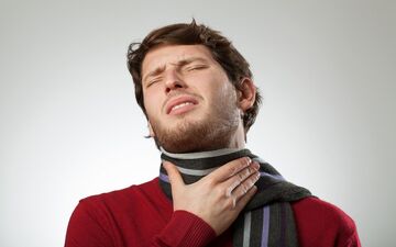 آنتی بیوتیک بخوریم یا نه؟ به دنبال نقطه های سفید بگردید