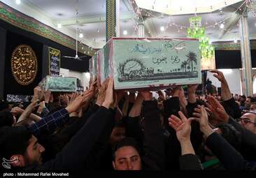 مراسم وداع با پیکر دو شهید گمنام در قم + تصاویر